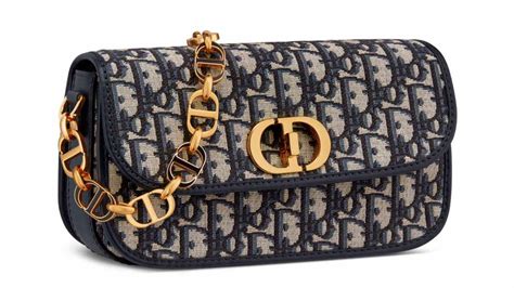 dior montaigne bag price europe|dior 30 montaigne avenue.